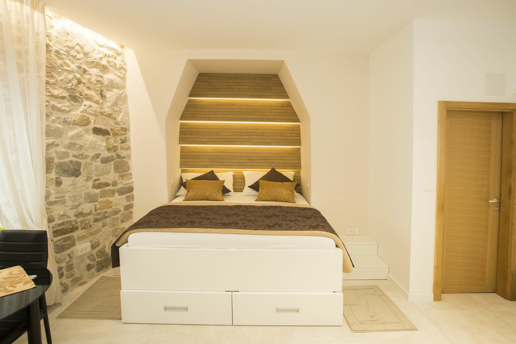 Situs Residence Сплит Экстерьер фото