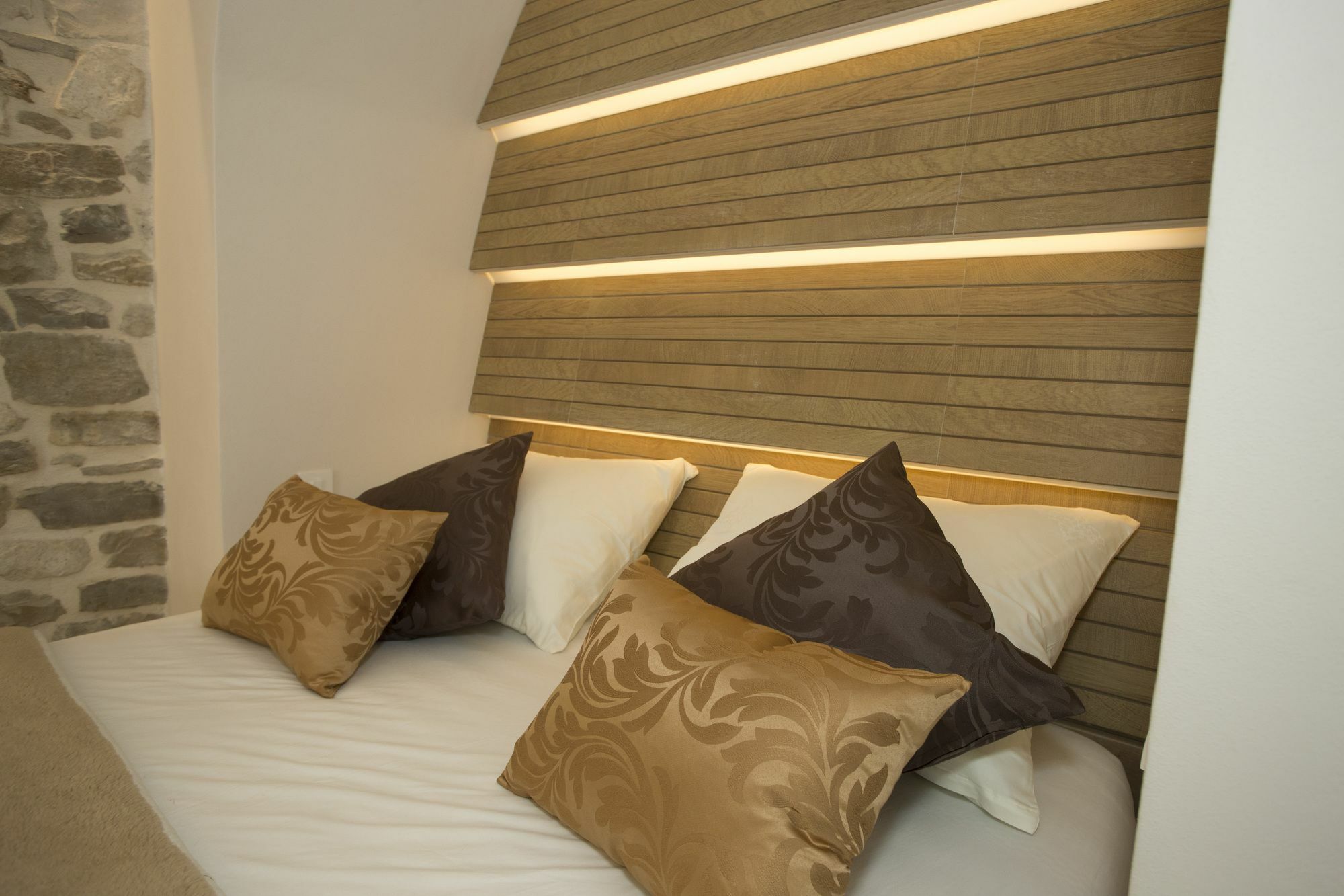Situs Residence Сплит Экстерьер фото